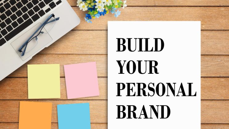 Cum să-ți construiești un brand personal online